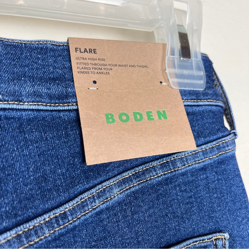 BODEN Ultra High Rise Super Flare Blue Jeans Size 29 Length 32 Inseam - Picture 6 of 9